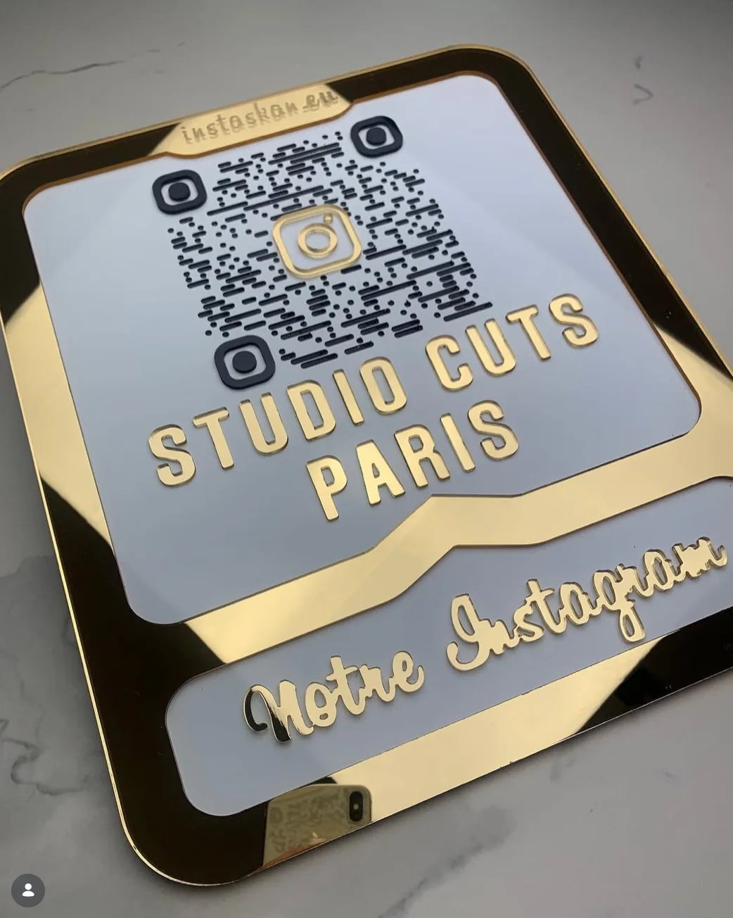 Custom QR stand Gold - INJX Medical Spa